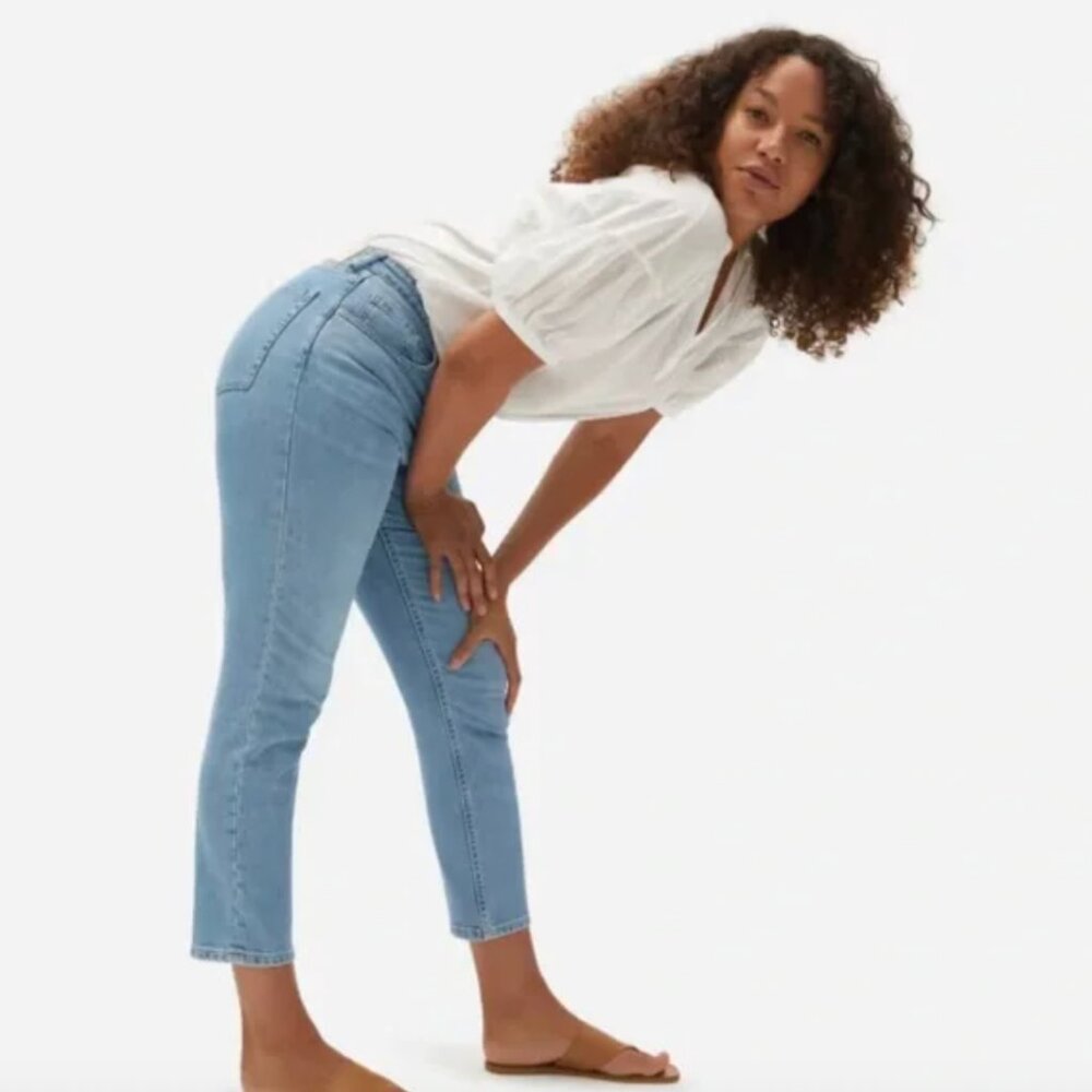 Everlane The Curvy Cheeky Jean - Sky Blue Wash - 27 Ankle - EXCELLENT condition